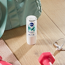 Дезодорант шариковый - NIVEA Femme Magnesium Dry Fresh Deodorant — фото N3
