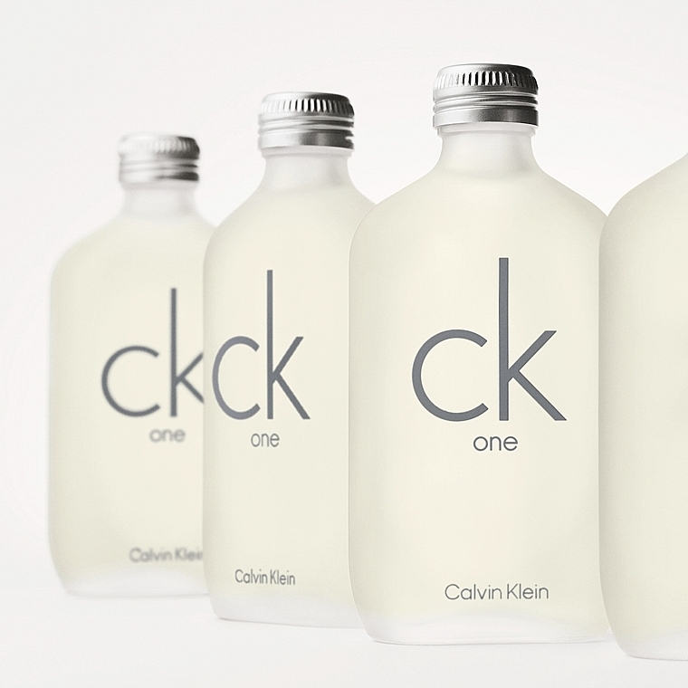 Calvin Klein CK One - Набор (edt/100ml + sh/g/100ml) — фото N4