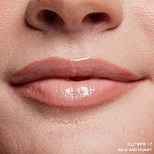 Ароматизований блиск для губ - NYX Professional Makeup This is Milky Gloss Milkshakes — фото N4
