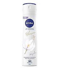 Духи, Парфюмерия, косметика Дезодорант-спрей антиперспирант - NIVEA Blossom Up Magnolia Deodorant Spray