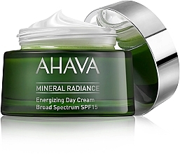 Мінеральний денний крем для обличчя - Ahava Mineral Radiance Energizing Day Cream SPF 15 — фото N3