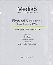 Духи, Парфюмерия, косметика Солнцезащитный крем SPF30 - Medik8 Physical Sunscreen SPF30 (пробник)