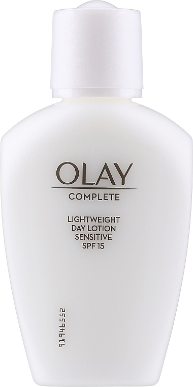 Флюид с алоэ вера для кожи лица - Olay Complete Multi-Layered Technology Sensitive Lotion — фото N1