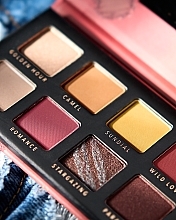 Палетка тіней для повік - Catrice Pro Desert Romance Slim Eyeshadow Palette — фото N9