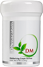 Зволожувальний крем для жирної шкіри - Onmacabin DM Moisturizing Cream Oil Free SPF 15 — фото N4