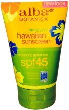 Духи, Парфюмерия, косметика Солнцезащитное средство SPF 45 - Alba Botanica Natural Hawaiian Sunscreen Revitalizing Green Tea Broad Spectrum SPF 45