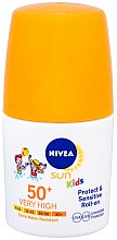 Солнцезащитный шариковый лосьон для детей - NIVEA Sun Kids Protect & Sensitive Roll-On SPF 50+ — фото N1