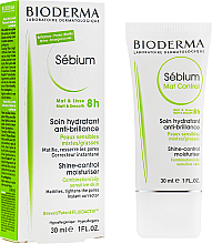 Духи, Парфюмерия, косметика УЦЕНКА Матирующий крем для лица - Bioderma Sebium Mat Control *