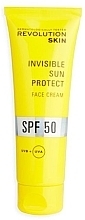 Духи, Парфюмерия, косметика Невидимый солнцезащитный крем для лица - Revolution Skin SPF 50 Invisible Sun Protect Face Cream