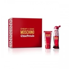 Духи, Парфюмерия, косметика Moschino Cheap And Chic Chic Petals - Набор (edt 30ml + b/l 50ml)