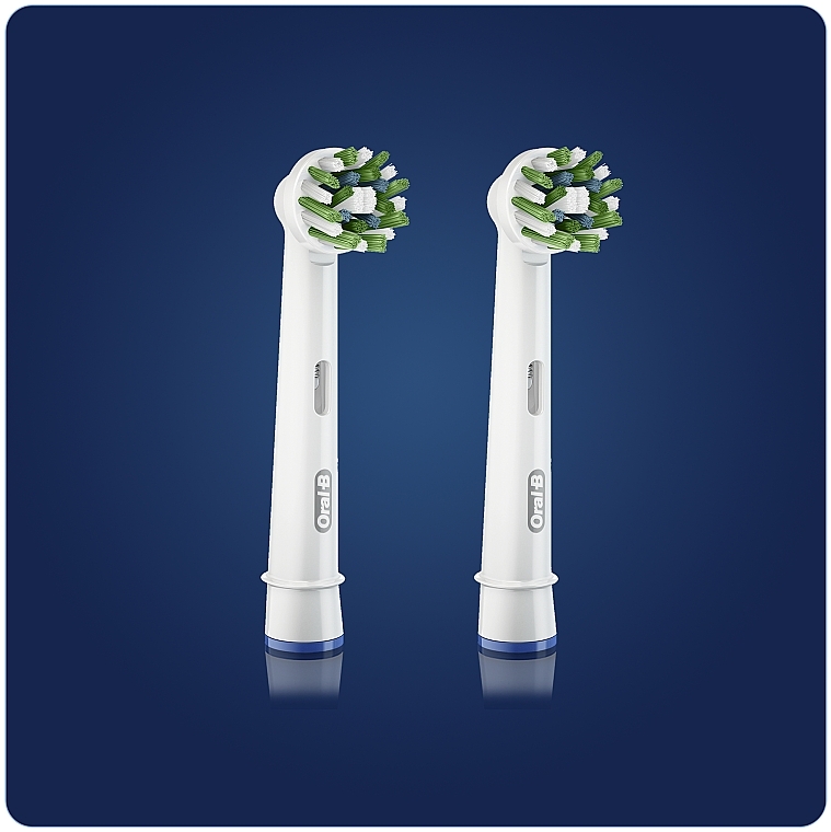 Сменная насадка для электрической зубной щетки, 2 шт. - Oral-B Cross Action Power Toothbrush Refill Heads — фото N3