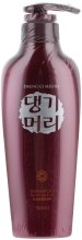 Духи, Парфюмерия, косметика Шампунь для поврежденных волос - Daeng Gi Meo Ri Shampoo For Damaged Hair (мини)