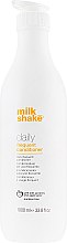 Кондиционер для ежедневного применения - Milk_Shake Daily Frequent Conditioner — фото N3