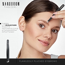 Пинцет для бровей - Nanobrow Tweezers — фото N2