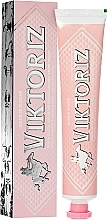 Парфумерія, косметика УЦІНКА Зубна паста "Ніжне відбілювання" - Viktoriz Florida Sweet Peash *