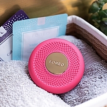 УЦЕНКА Смарт-маска для лица UFO mini для всех типов кожи - Foreo UFO mini Smart Mask Treatment Device for Facial Treatment At-Home, Fuchsia * — фото N6