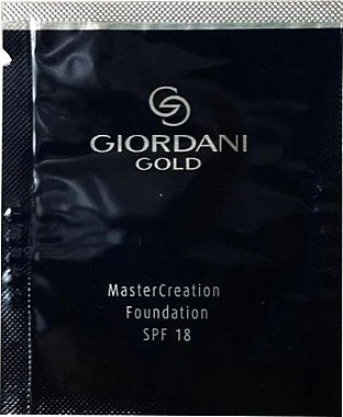 Тональная основа - Oriflame Giordani Gold MasterCreation SPF18 (пробник)