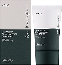 Солнцезащитный крем для чувствительной кожи лица, SPF 50+ PA++++ - Anua Heartleaf Silky Moisture Sun Cream — фото N2