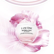 Крем-гель с гиалуроновой кислотой и экстрактом розы для увлажнения и смягчения кожи лица - Lancome Hydra Zen Gel Cream — фото N5