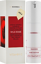 Крем для лица, дневной для жирной кожи - Korres Wild Rose Brightening & First Wrinkles Day Cream — фото N2