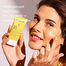 Сонцезахисний крем з SPF30 - Caudalie Vinosun High Protection Cream SPF30 — фото N4