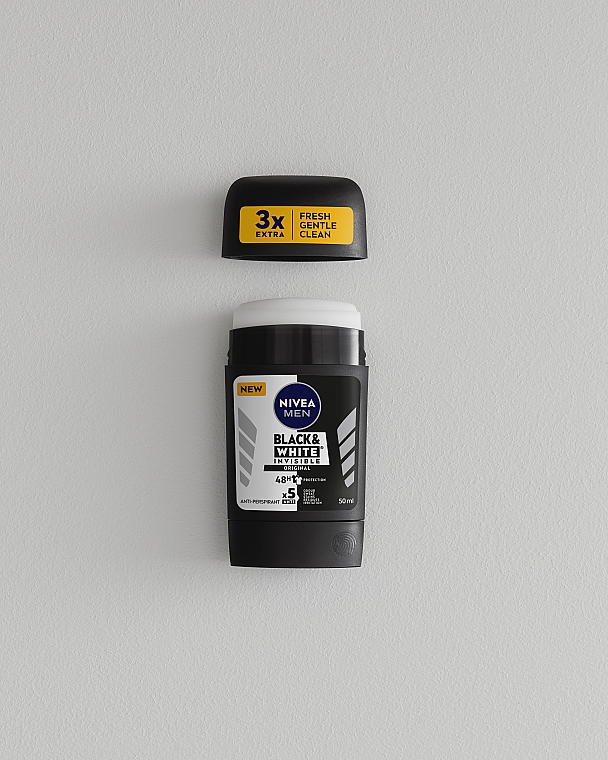 Дезодорант-стік антиперспірант "Невидимий для чорного та білого" для чоловіків - NIVEA MEN Black & White Invisible Original 48h Power Deodorant Stick — фото N3