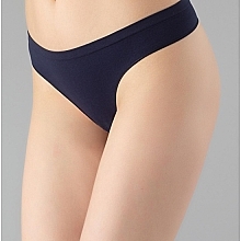 Парфумерія, косметика Безшовні стрінги "String Briefs Color", deep navy - Giulia