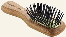 Бамбукова щіточка для розчісування волосся - The Body Shop Mini Bamboo Hairbrush — фото N2