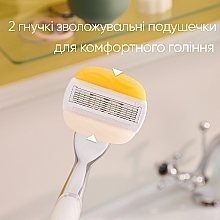 Сменные кассеты для бритья, 4 шт. - Gillette Venus Comfortglide & Olay Coconut Refills — фото N3