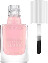 Лак для нігтів - Catrice Dream In Glowy Blush Nail Polish — фото N1