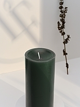 Свеча-цилиндр, диаметр 7 см, высота 15 см - Bougies La Francaise Cylindre Candle Green — фото N3