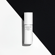 Увлажняющий и тонизирующий флюид для лица - Shiseido Men Energizing Moisturizer Extra Light Fluid — фото N6