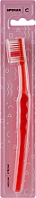 Парфумерія, косметика Зубна щітка "С", середня, червона - Spokar C