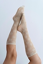Шкарпетки жіночі "Glamoure 06", у сіточку, з квітковим візерунком, skin - Knittex — фото N1