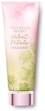 Духи, Парфюмерия, косметика Лосьон для тела - Victoria's Secret Velvet Petals Radiant