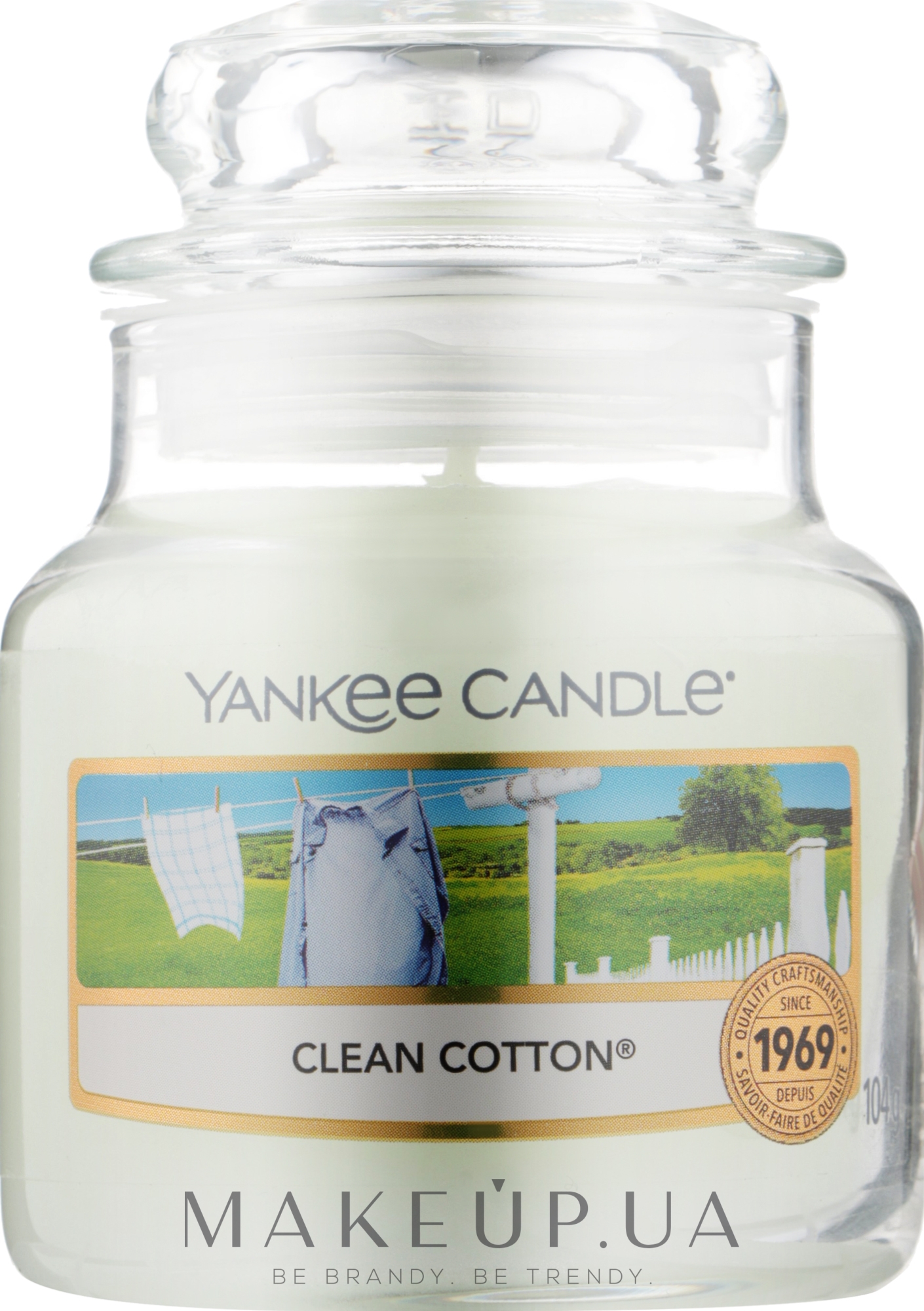 Свеча в стеклянной банке - Yankee Candle Clean Cotton — фото 104g