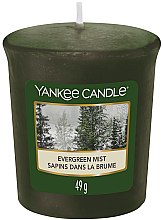 Ароматична свічка - Yankee Candle Evergreen Mist Votive Candle — фото N1