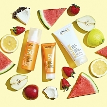 Солнцезащитный крем для лица - Alma K. Sun Care Protect & Nourish Face Cream SPF 50 — фото N6