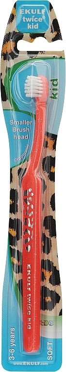 Зубна щітка для дітей, 3-6 років, червона - Ekulf Twice Junior — фото N1