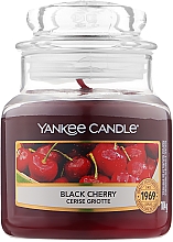 Парфумерія, косметика Свічка у скляній банці "Черешня" - Yankee Candle Black Cherry