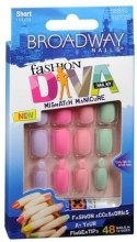 Духи, Парфюмерия, косметика Набор накладных ногтей с клеем - Kiss Broadway Nails Fashion Diva Mismatch Manicure Short Length