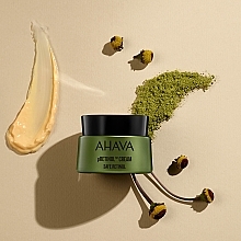 Крем омолоджувальний з безпечним ретинолом - Ahava Safe pRetinol Cream — фото N5