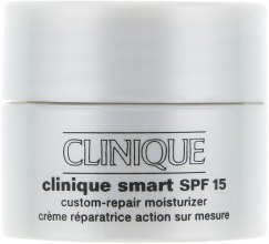 Парфумерія, косметика Денний крем для сухої шкіри - Clinique Smart Custom-Repair Moisturizer SPF15 (міні) (тестер)