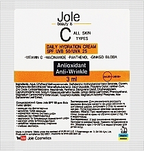 Легкий солнцезащитный крем с витамином С, ниацинамидом и экстрактом гинкго билоба - Jole Daily Hydrating Cream SPF UVB 50 UVA 25 (пробник) — фото N1
