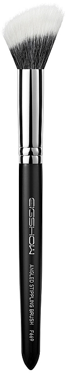 Кисть для макияжа F669 - Eigshow Beauty Angled Stippling Brush — фото N1