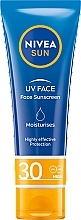 Парфумерія, косметика Легкий сонцезахисний крем для обличчя з високим рівнем захисту SPF30 - NIVEA Sun UV Face Sunscreen SPF30