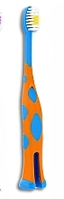 Парфумерія, косметика Дитяча зубна щітка, м'яка, від 3 років, блакитна з помаранчевим - Wellbee Travel Toothbrush For Kids
