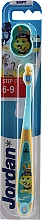 Парфумерія, косметика Дитяча зубна щітка Step 3 (6-9) м'яка, з ковпачком, жовта з блакитним - Jordan