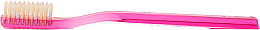Зубная щетка 21J5704, розовая - Acca Kappa Medium Nylon Rounded Tips Crystal — фото N1