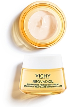Восстанавливающий и укрепляющий ночной крем для лица - Vichy Neovadiol Replenishing Firming Night Cream — фото N6